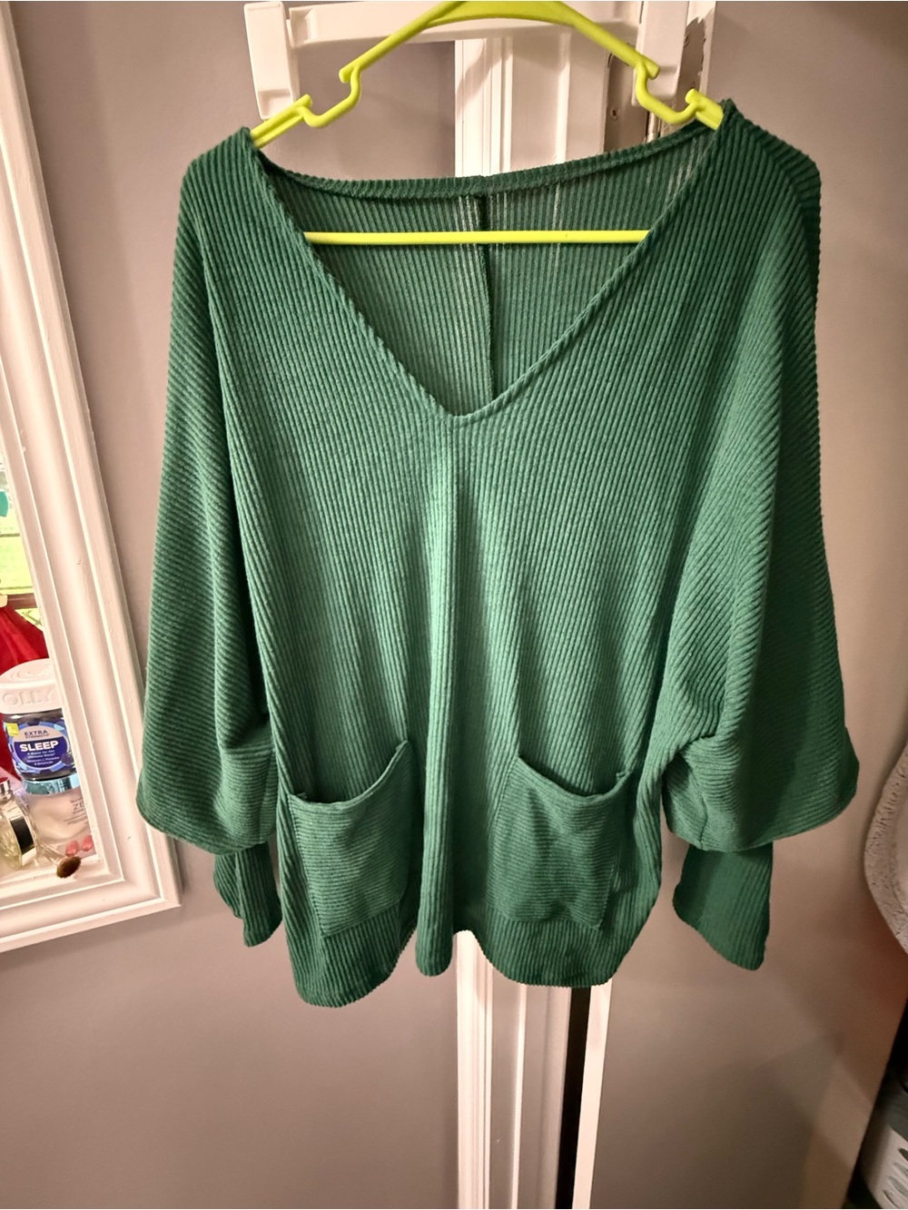 Source Unknown Forest Green Ribbed V-Neck Pocket Sweater Top